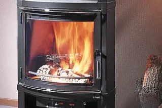 How To Clean Fireplace Glass 01