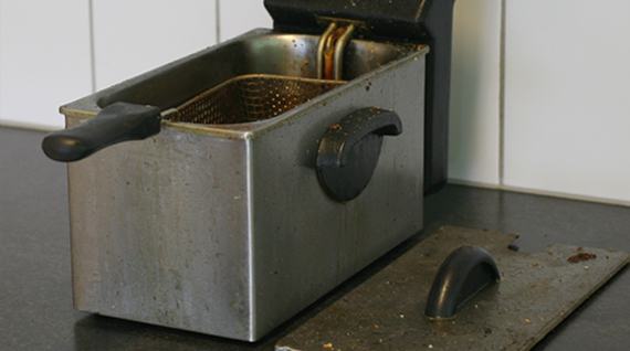 Nettoyer Une Friteuse 01