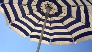 Nettoyer Une Toile De Parasol 01