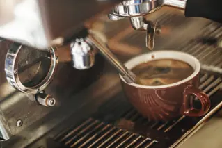 Detartrer Une Machine A Expresso 01