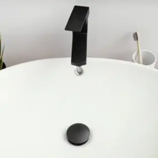 Zwarte Kraan Schoonmaken1