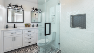 Hg Bathroom & Toilet3