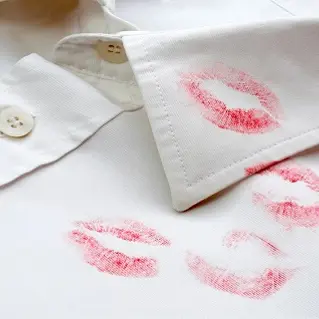 Make Up Vlekken Verwijderen (2)
