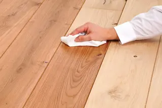 Huiler Un Parquet 01