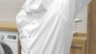 How To Get Rid Of Sweat Stains 03