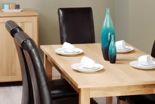 How To Clean A Wooden Table 01