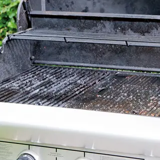 Nettoyer Un Barbecue 02